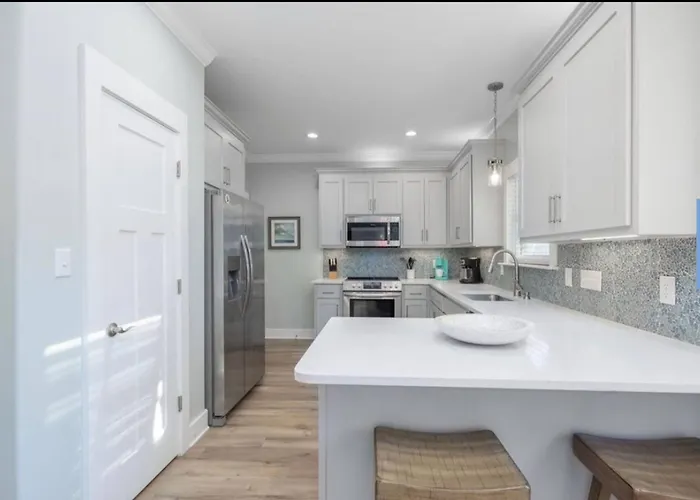 Spacious House With Pool Access And Ocean Views Holiday home Gulf Shores