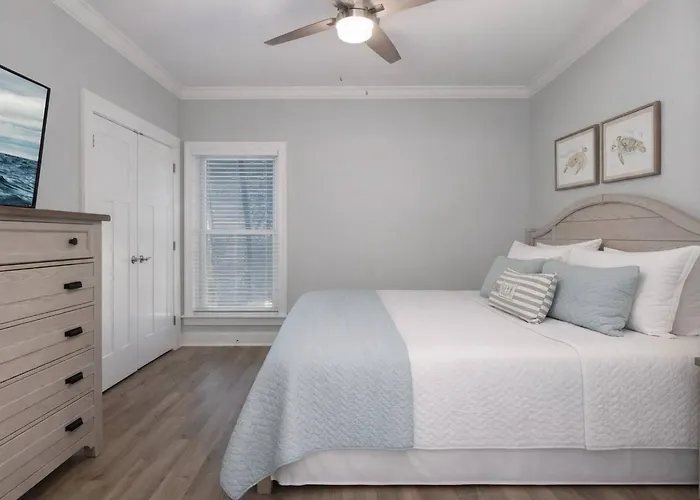 Spacious House With Pool Access And Ocean Views Gulf Shores
