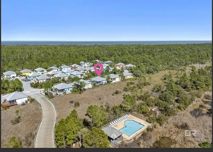 Holiday home Spacious House With Pool Access And Ocean Views