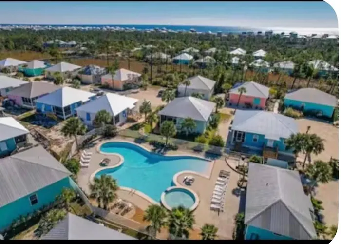 Spacious House With Pool Access And Ocean Views Gulf Shores