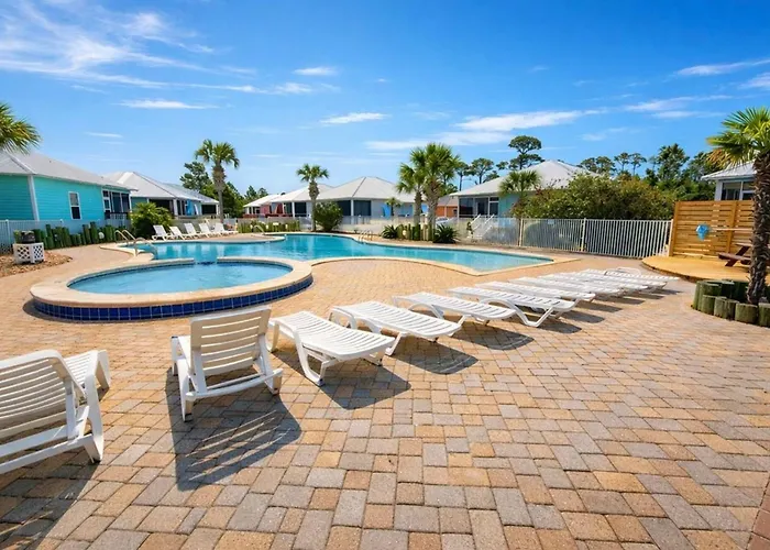 Holiday home Spacious House With Pool Access And Ocean Views *
